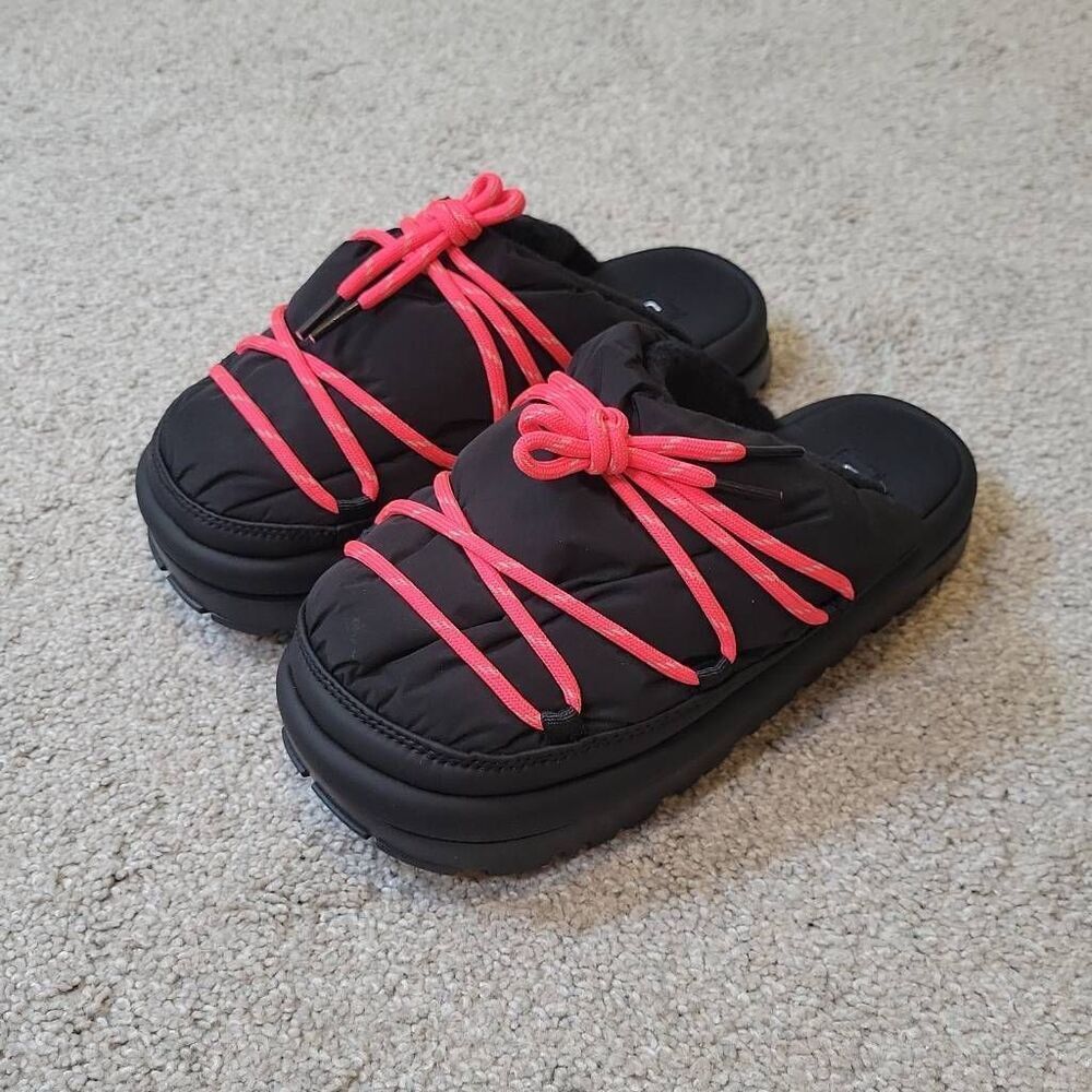UGG SPACESLIDER TECH SLIDE SLIPPERS BLACK SIZE 8 WOMAN'S